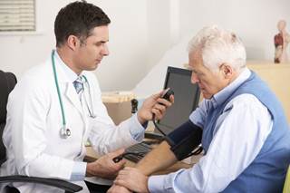 Treating Hypertension in Older Patients Treating Hypertension in Older Patients