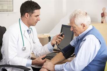 Treating Hypertension in Older Patients Treating Hypertension in Older Patients