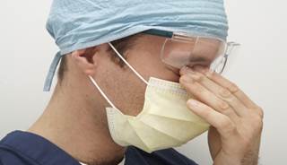 Music May Help Doctors Cope with Emotions Music May Help Doctors Cope with Emotions