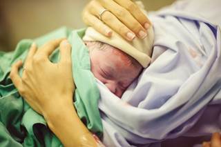 Exposure to antiepileptic drugs is associated with a greater risk for major congenital malformations. Exposure to antiepileptic drugs is associated with a greater risk for major congenital malformations.