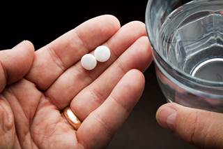 A significant association between aspirin exposure and subsequent diagnosis of malignant melanoma was demonstrated in men, but not in women. A significant association between aspirin exposure and subsequent diagnosis of malignant melanoma was demonstrated in men, but not in women.