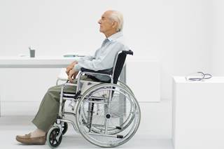 Patients with Parkinson disease also displayed successful reversal learning. Patients with Parkinson disease also displayed successful reversal learning.