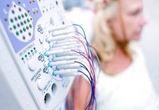 Patients with Parkinson disease with dementia had markedly slower EEGs than patients with normal cognitive function. Patients with Parkinson disease with dementia had markedly slower EEGs than patients with normal cognitive function.